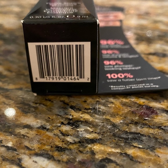 It Cosmetics Superhero Mascara in Black (NWT) - Picture 8 of 8